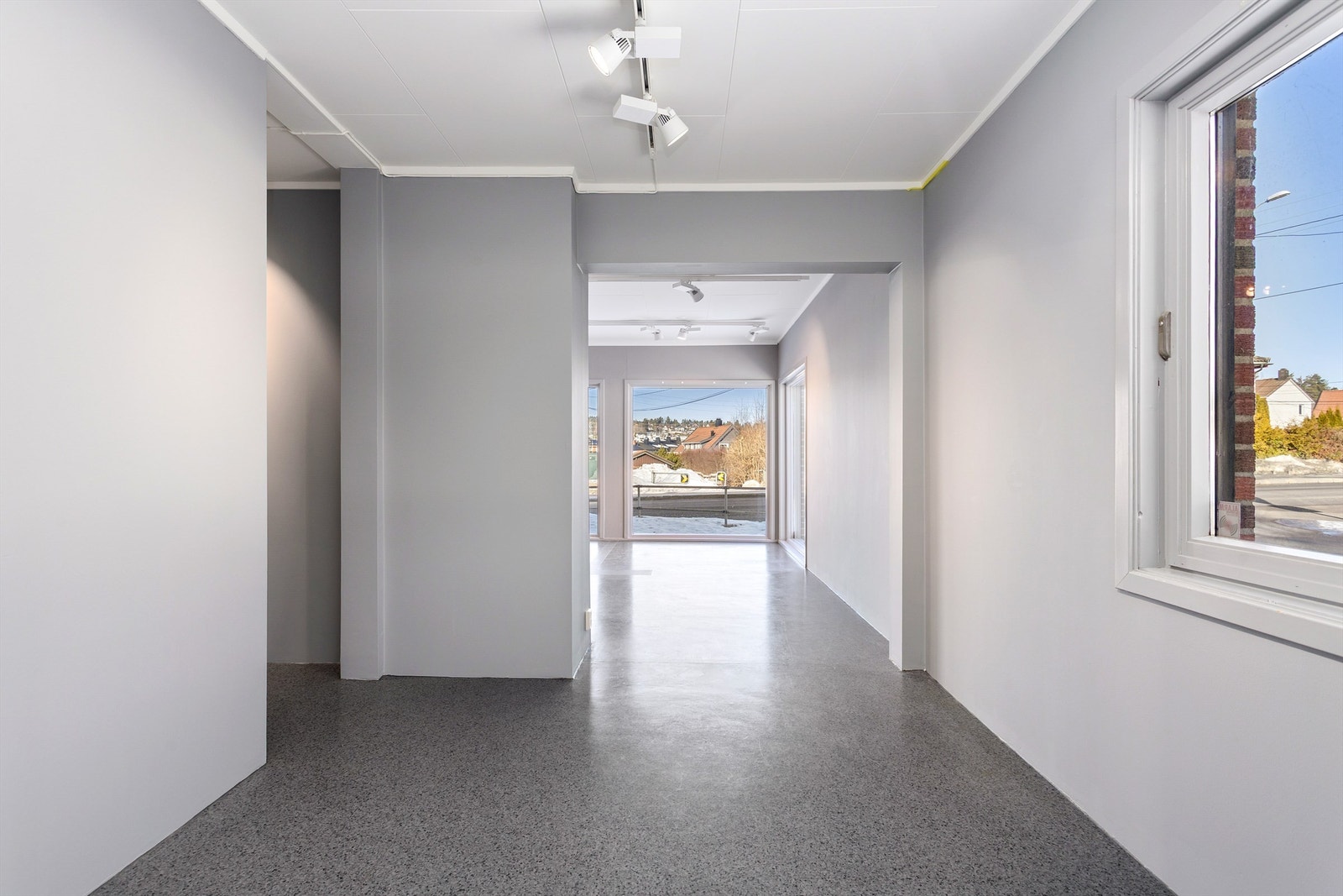 Adkomst til WC både for ansatte og kunder Galleribilde