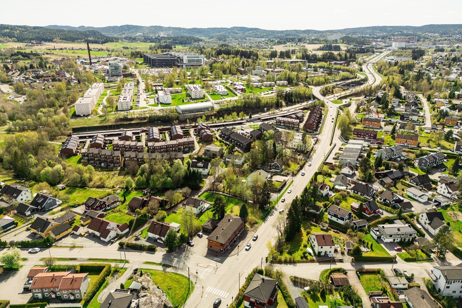Viser fra eiendommen utover mot Lørenskog Galleribilde