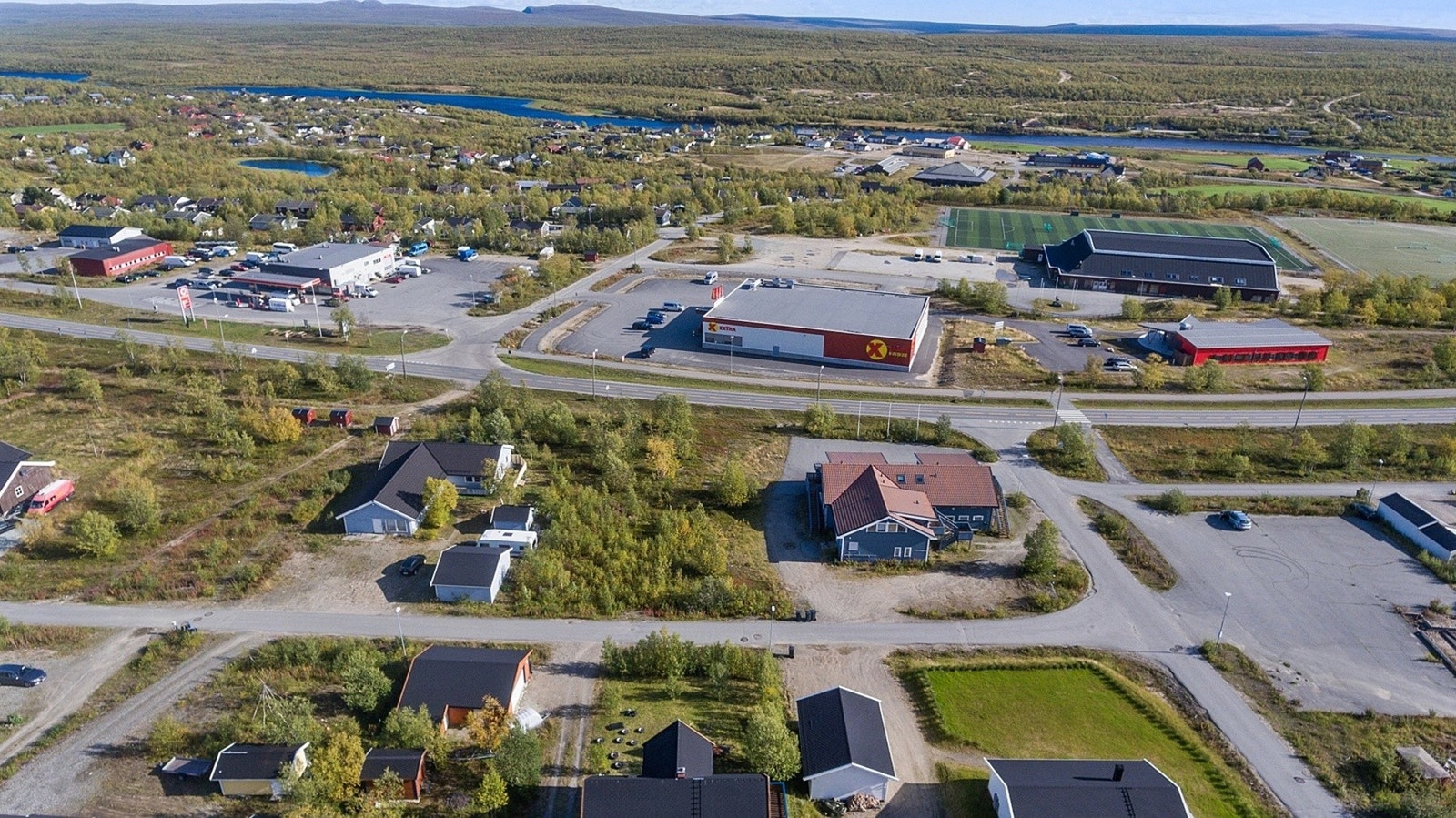 Dronebilde av området. Coop Extra er like ved og Circle K. Galleribilde