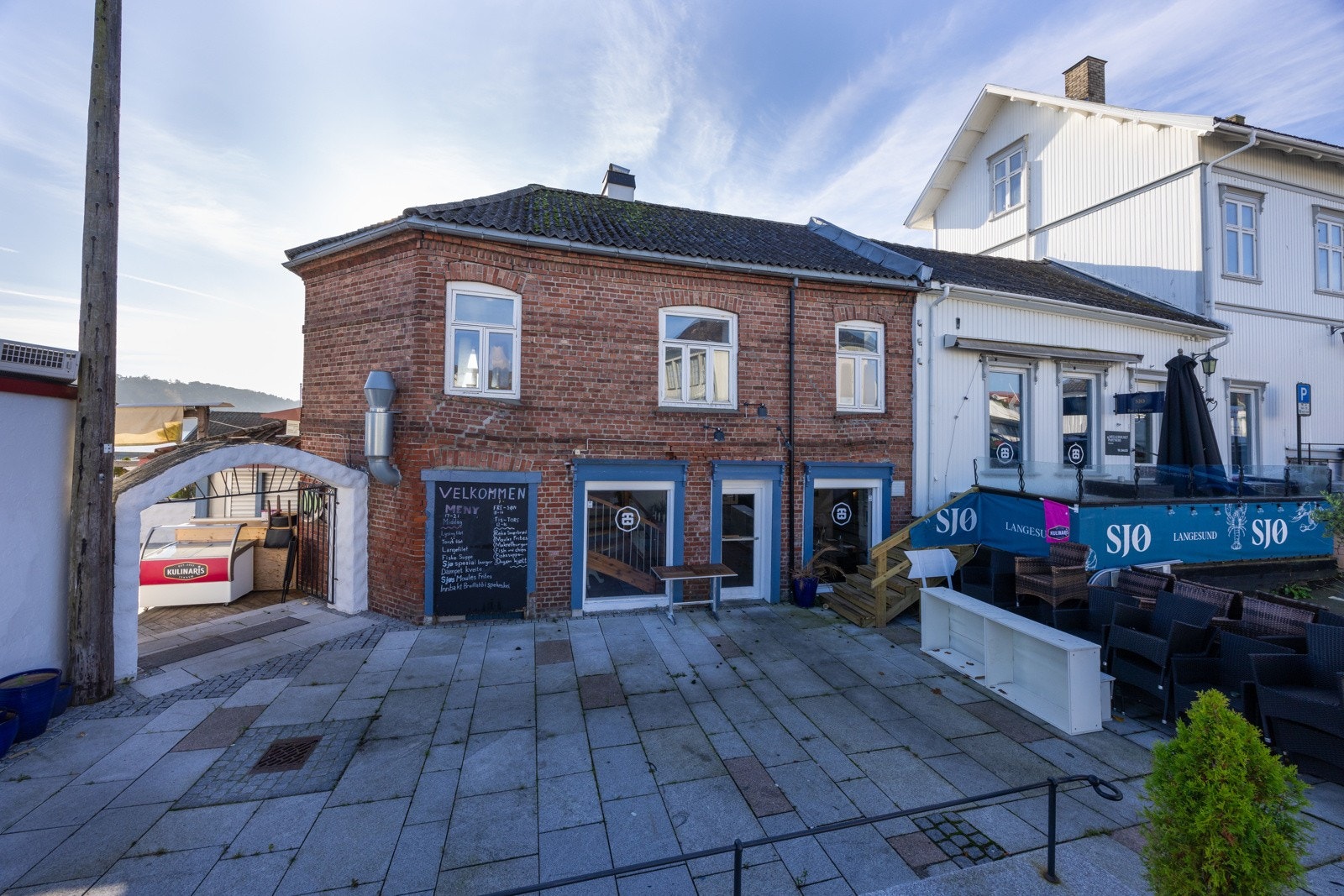 Meglerhuset Telemark ved Eiendomsmegler MNEF Per Arne Helland har gleden av å presentere dette nydelige restaurantbygget, som ligger i hjertet av Langesund ? en by med historisk sjarm, høy aktivitet og gode vekstmuligheter. Galleribilde