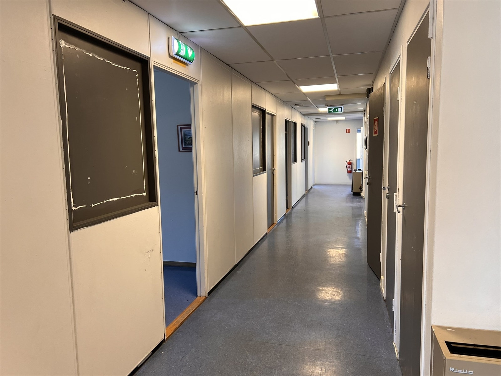 Lokale 1 - Gang.JPEG Galleribilde