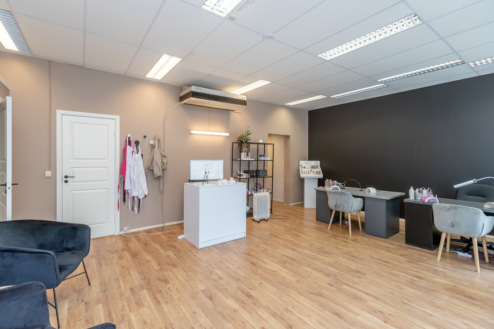 Pellygata-35-13 Galleribilde