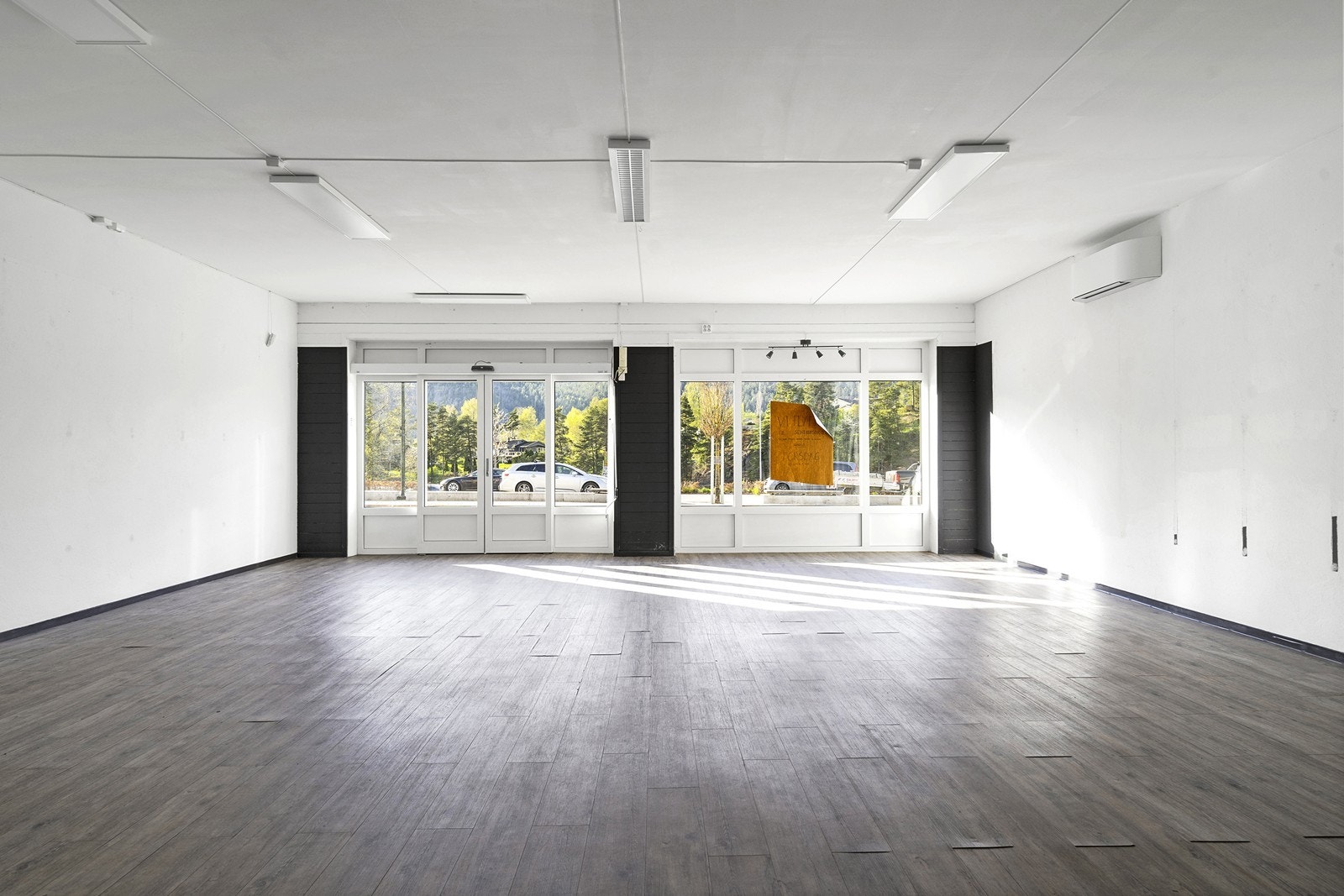 Butikk 1.etg. Galleribilde