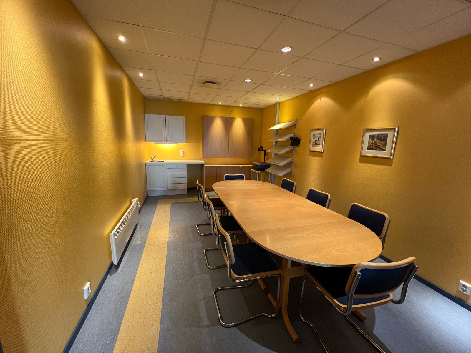 Stort møte/spiserom. Galleribilde