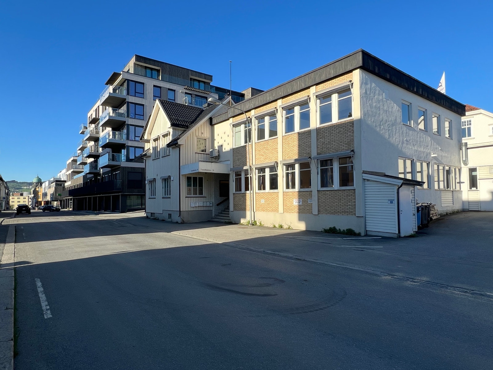 Trondhjemsvegen 10 med nytt nabobygg! Galleribilde