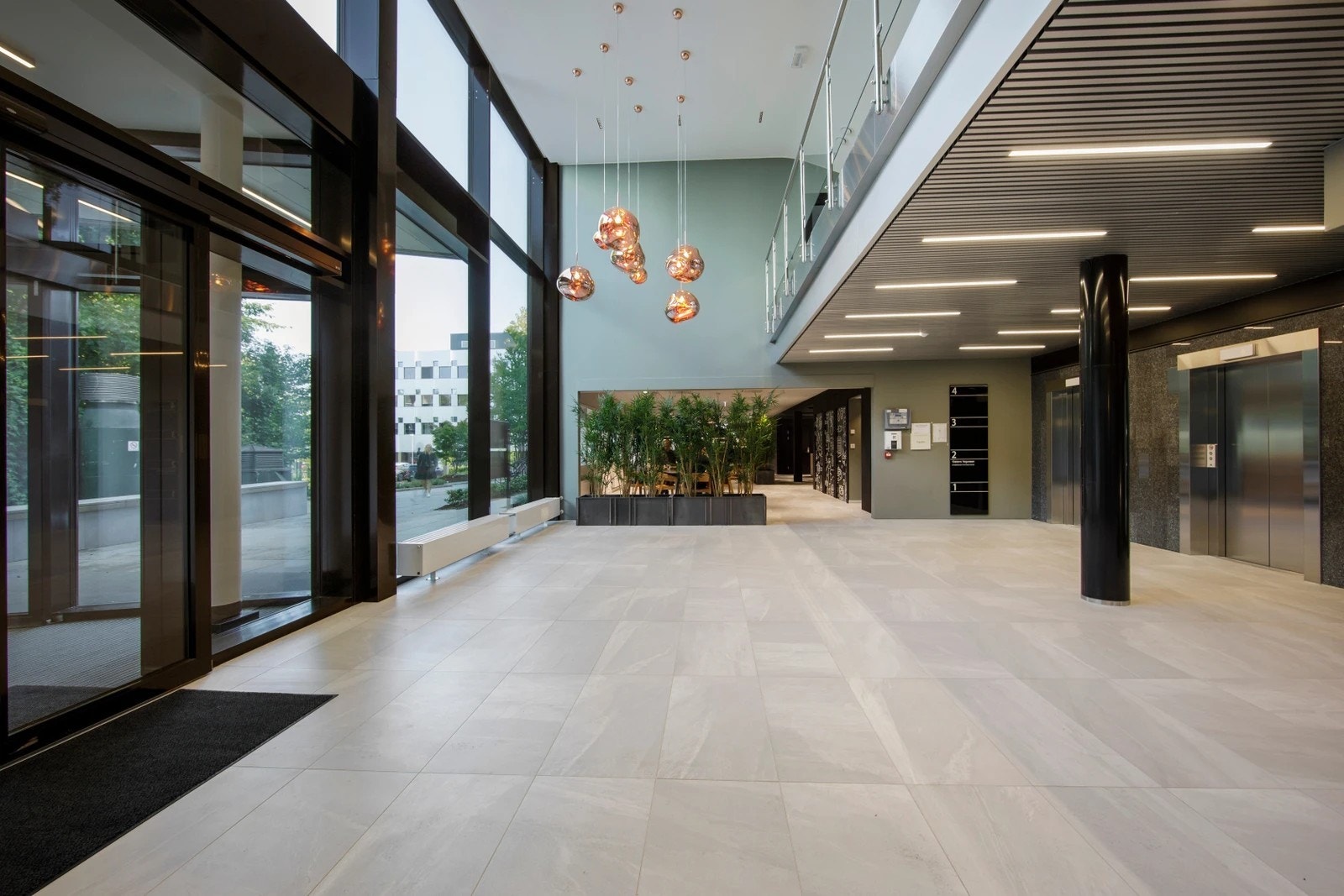 Inngangsparti Galleribilde