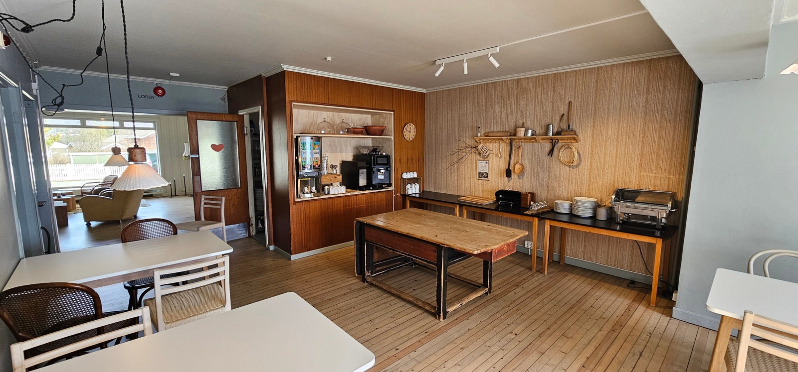 Spisesal med anretning Galleribilde
