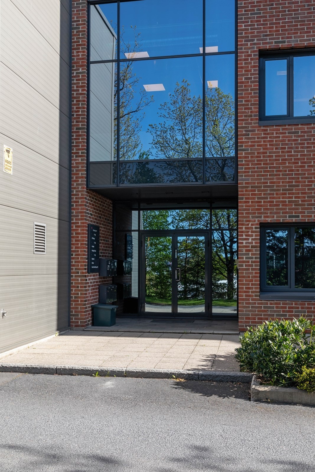 Inngang kontorfløy Galleribilde
