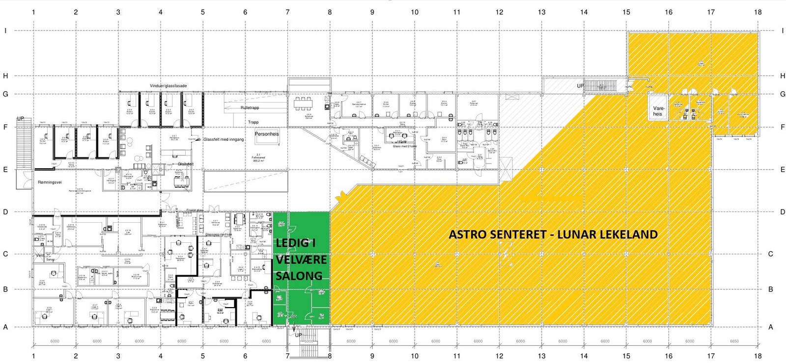 Ledig frisørstol eller egen bås i velværesalongen som er nabo til det nye lekelandet. Galleribilde