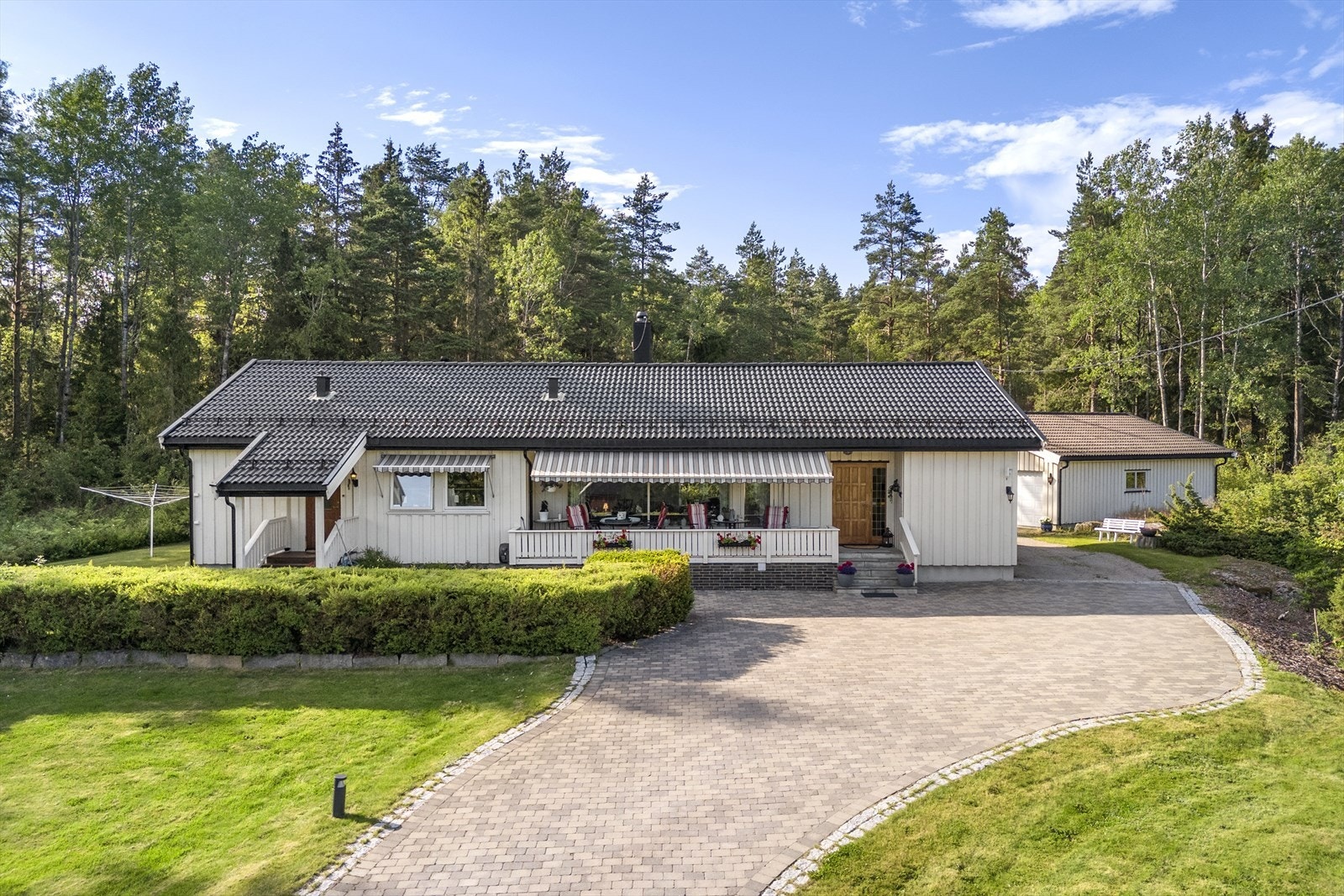 Kårboligen i en etasje fra 1974, tilbygget i ca. 2000. Galleribilde