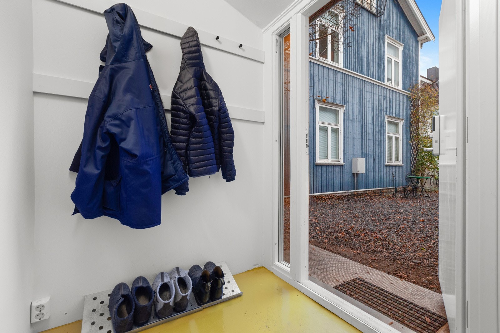 Inngangsparti. Galleribilde