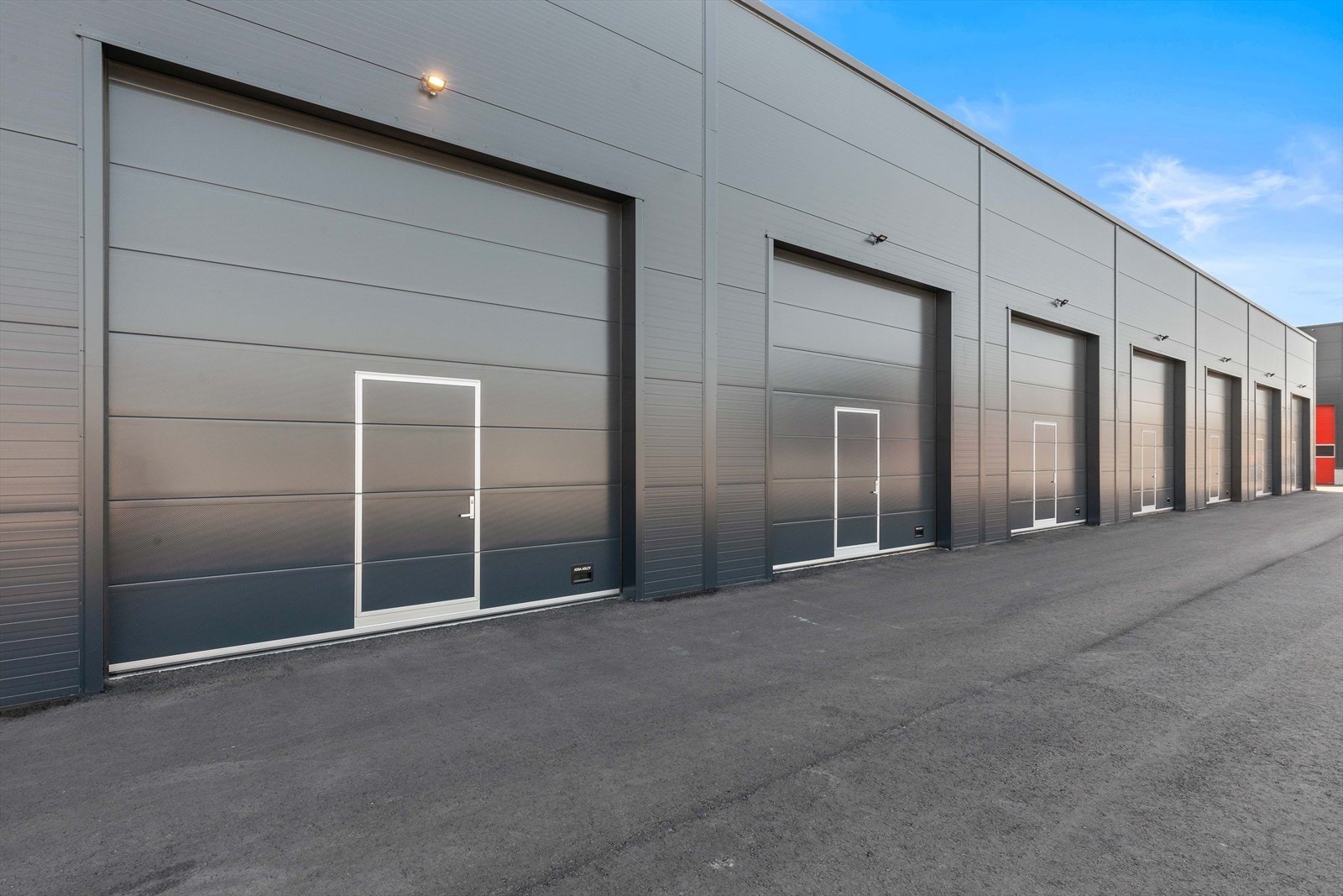 Store porter med dør Galleribilde