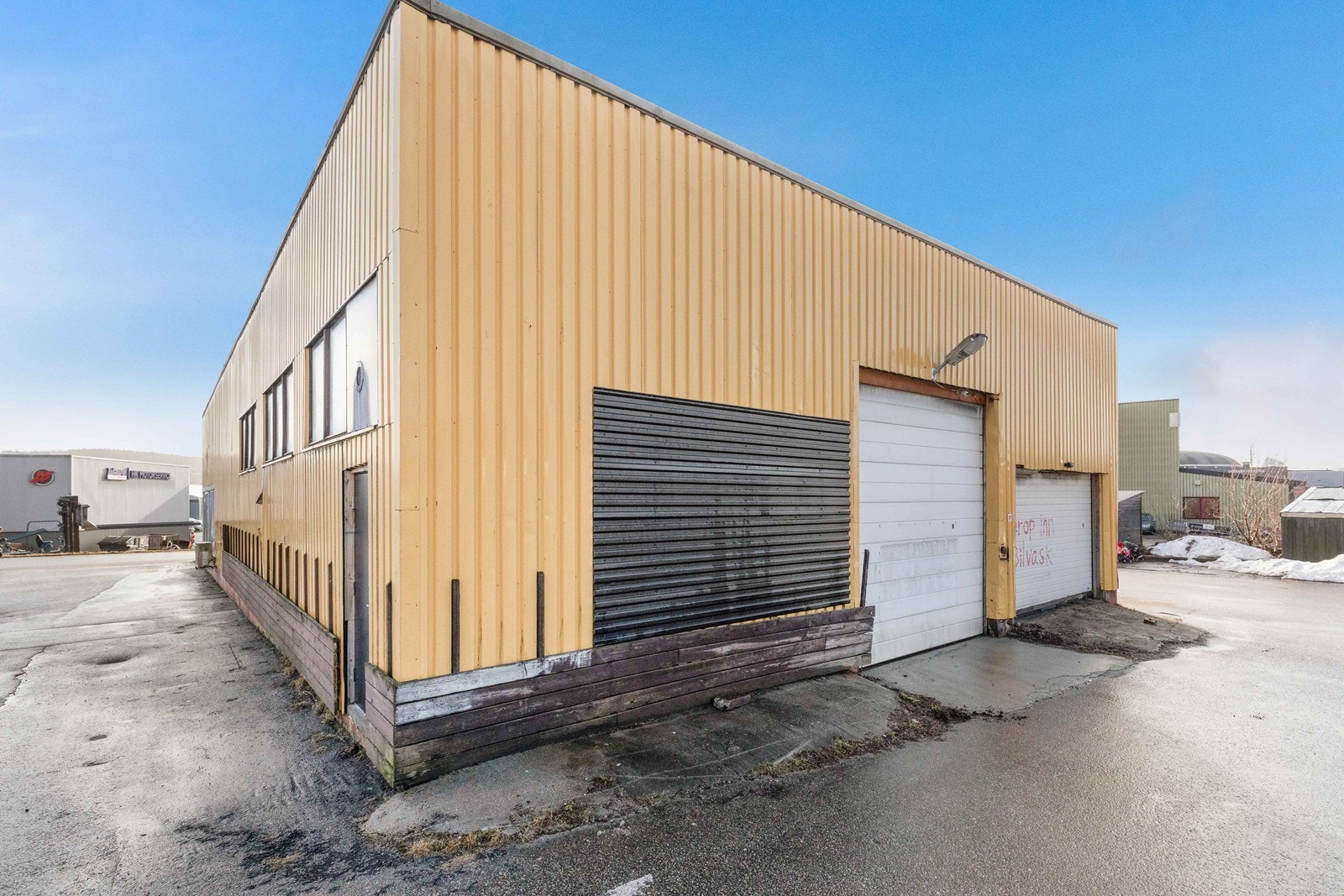 Separat lagerlokale på ca. 390 m2 Galleribilde