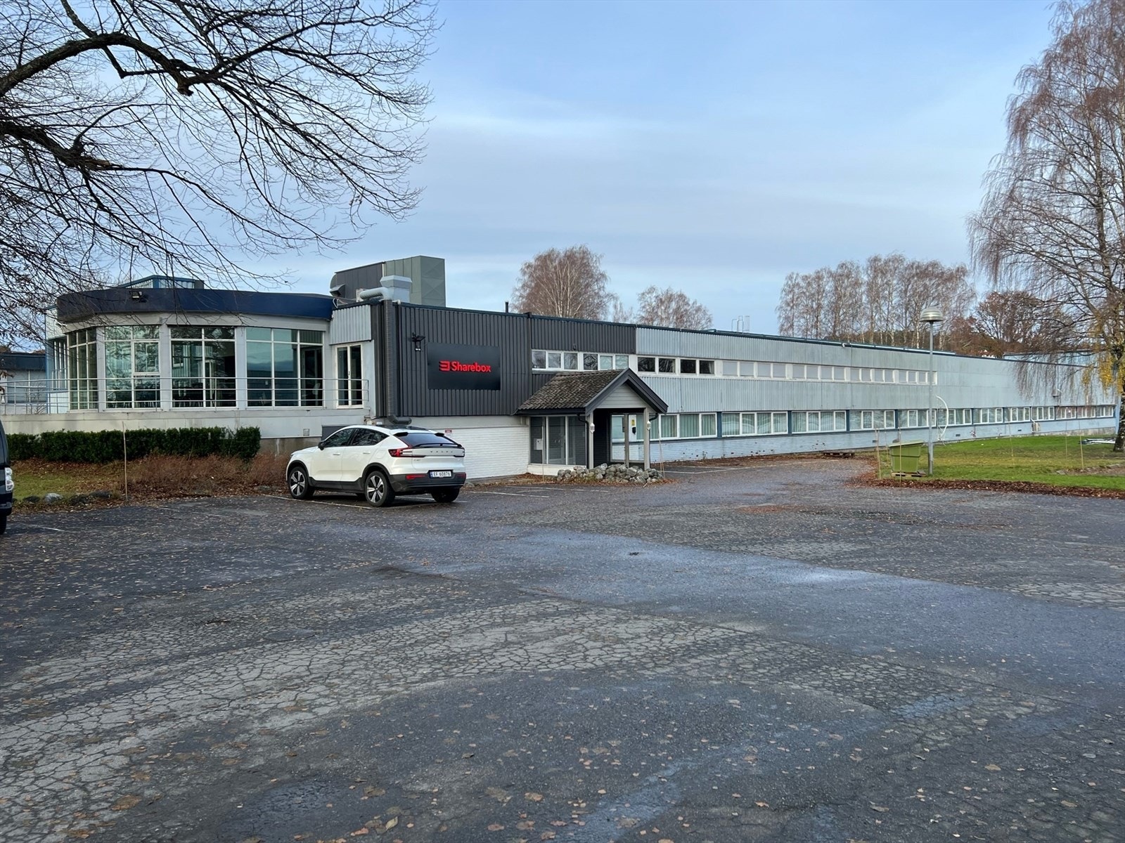 Utsiden - Sharebox og Flexistore er leietakere i bygget. Galleribilde