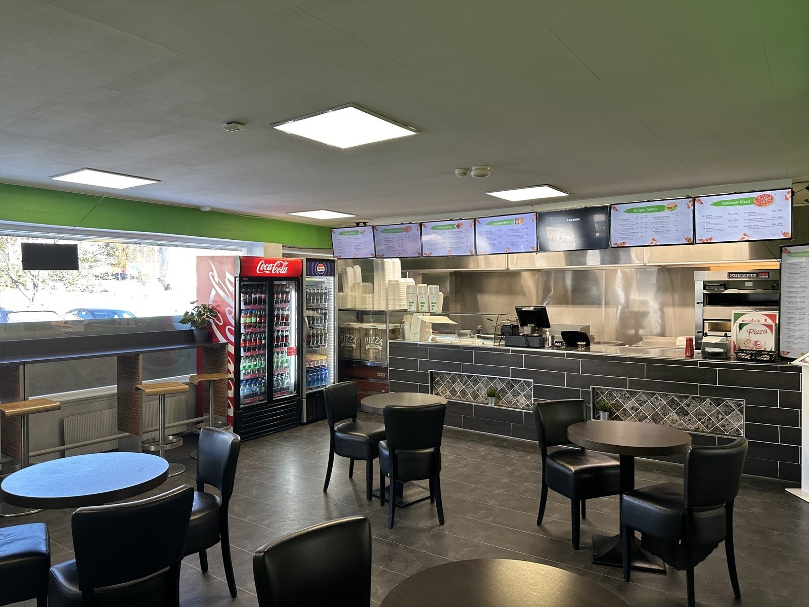 Gatekjøkken - Fornebu Pizza Galleribilde