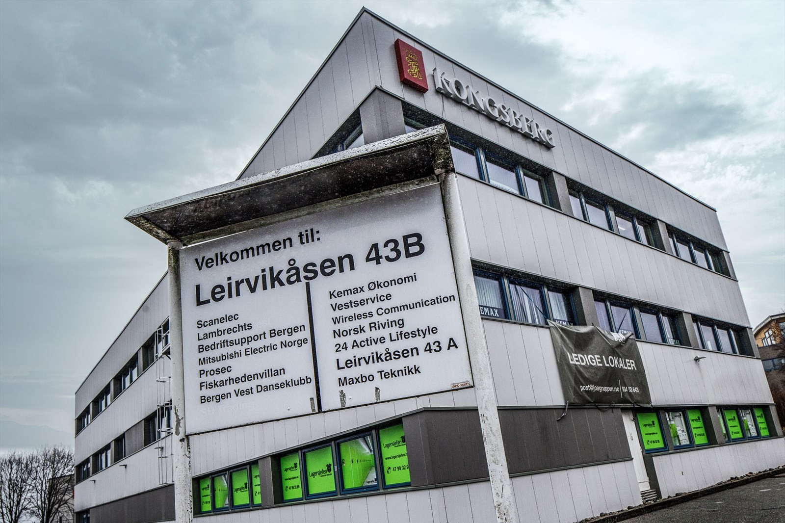 Leirvikåsen 43B er et kombinert lager og kontorbygg med sentral beliggenhet i Fagerdalen Næringspark - Godvik