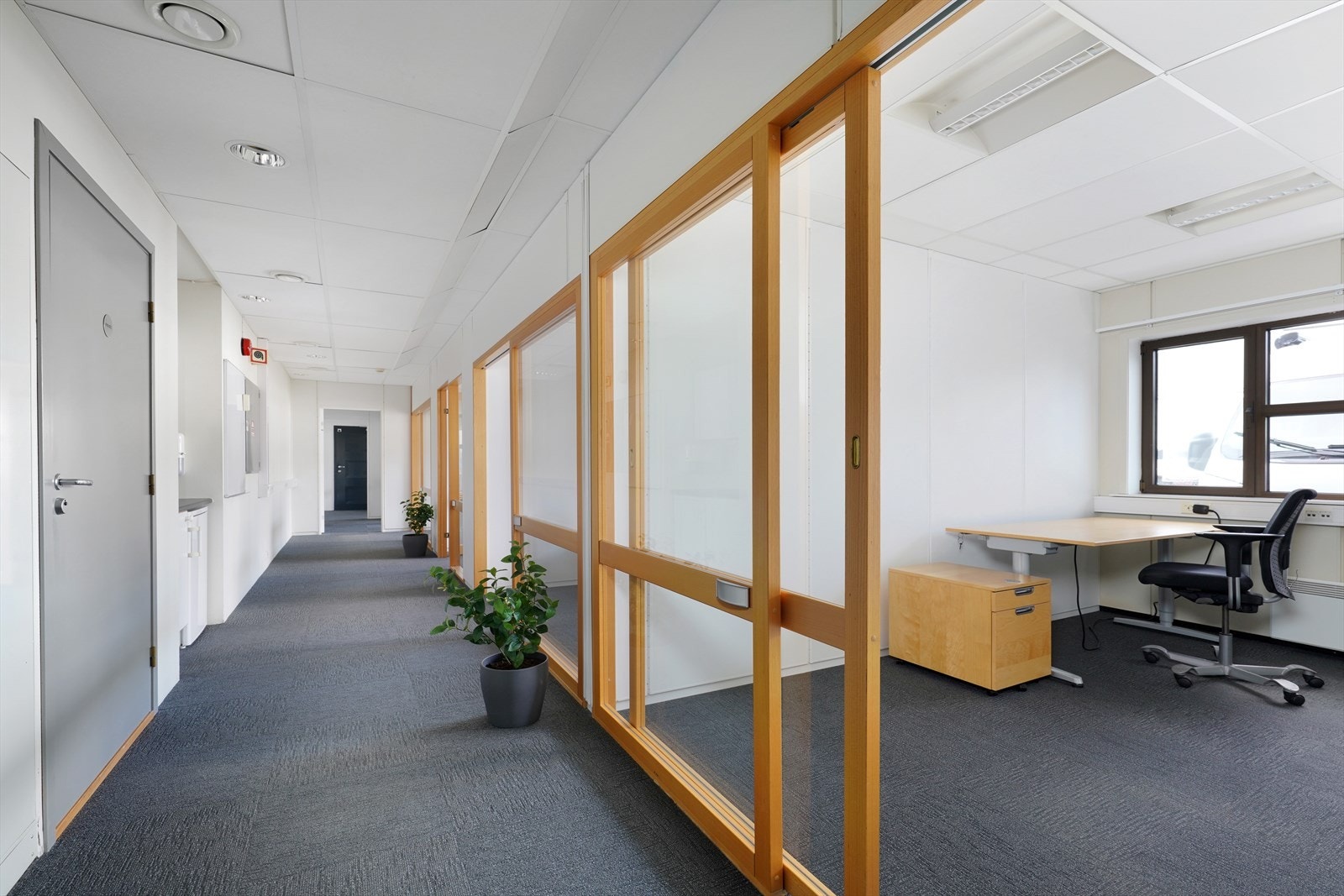 Kontorfløy 1 etasje Galleribilde