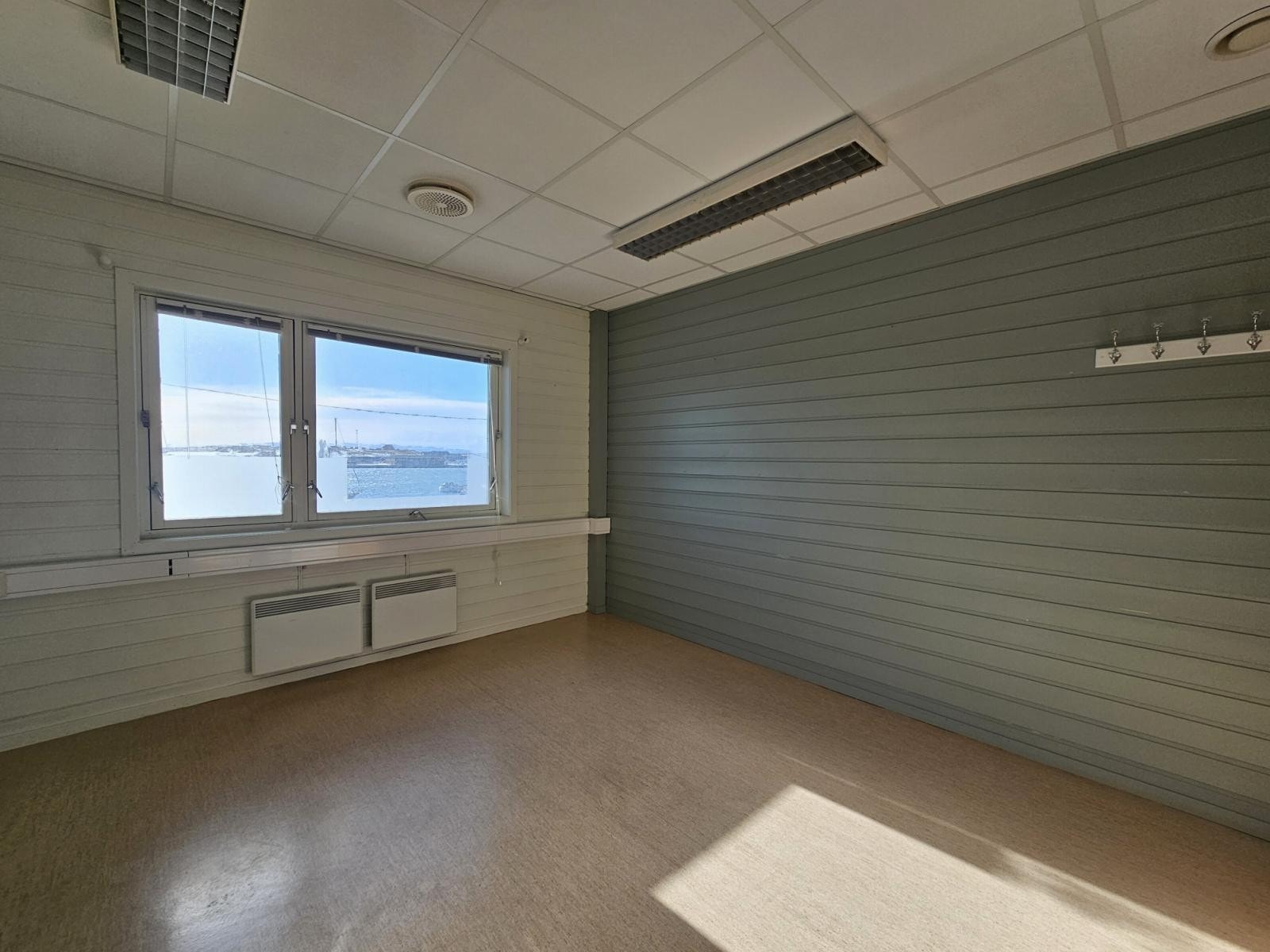 KOntor i 1. etg. Galleribilde