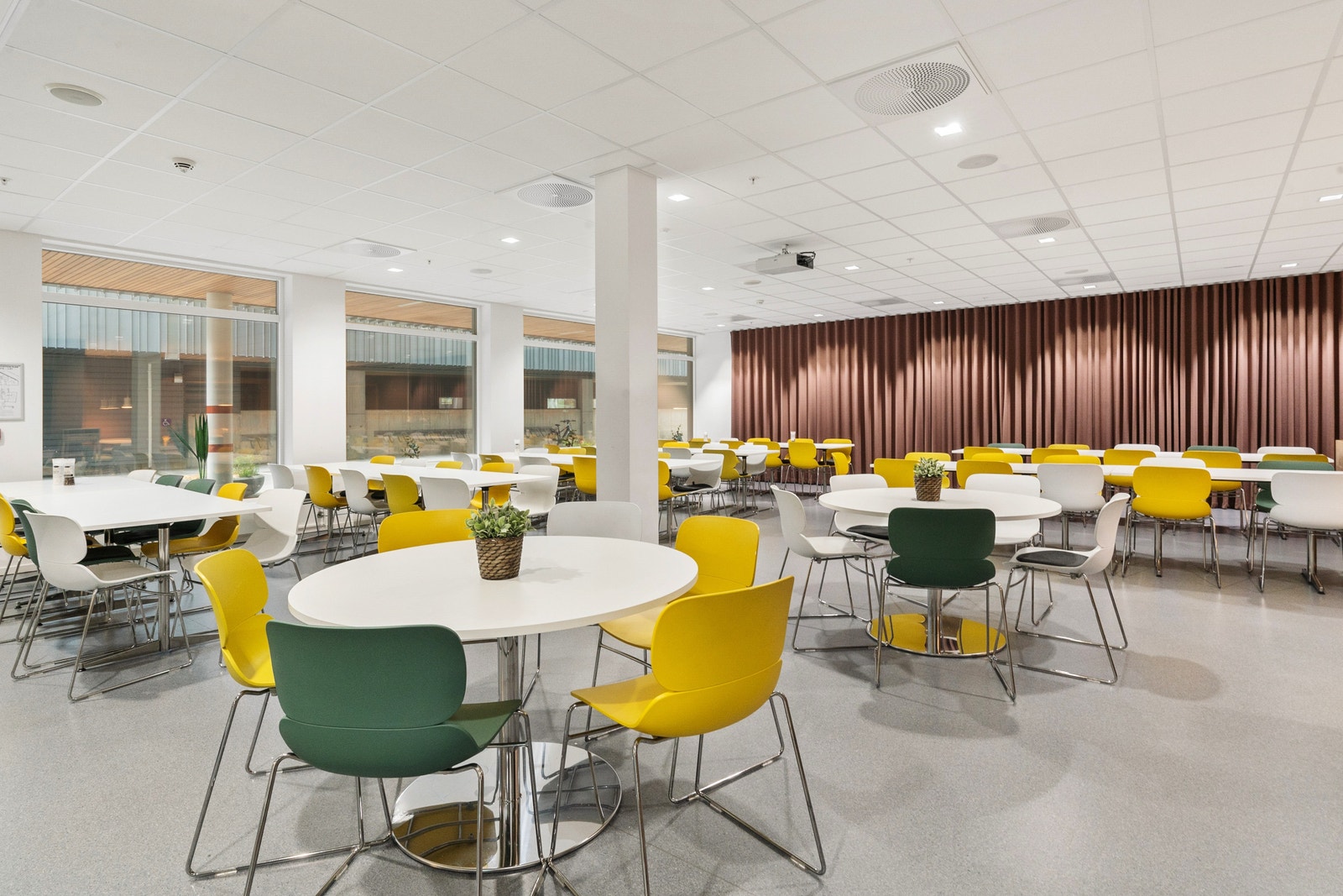 Felles kantine for Nesttunbrekka Næringspark Galleribilde