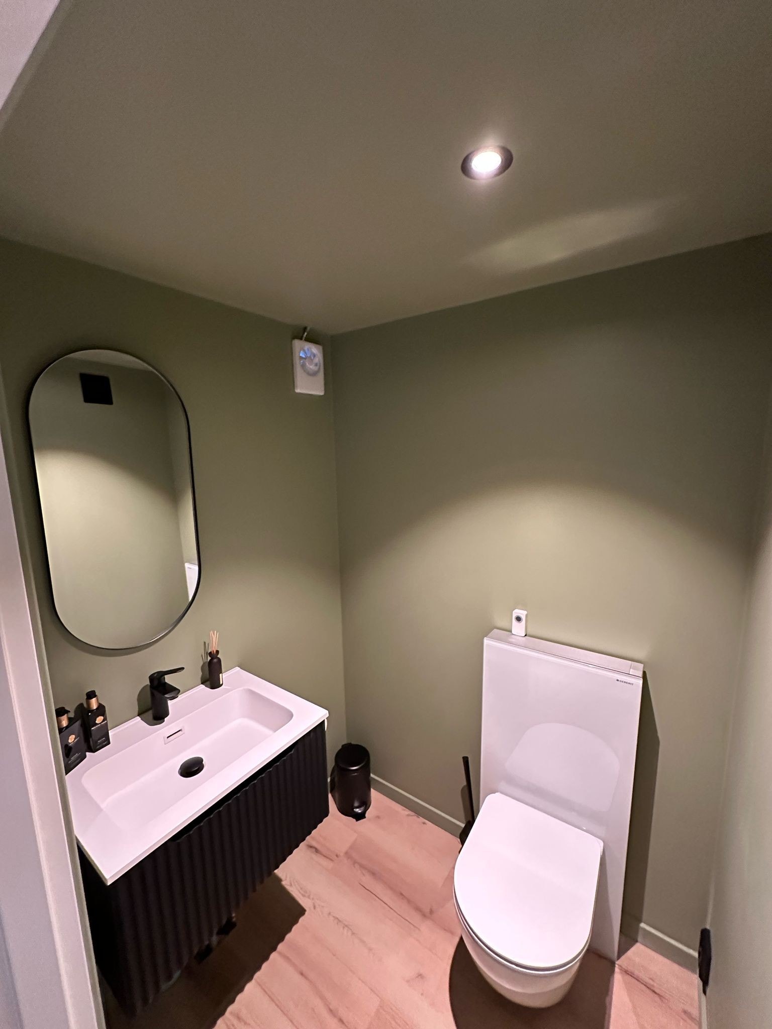 Eksempel toalett på 2e etage Galleribilde