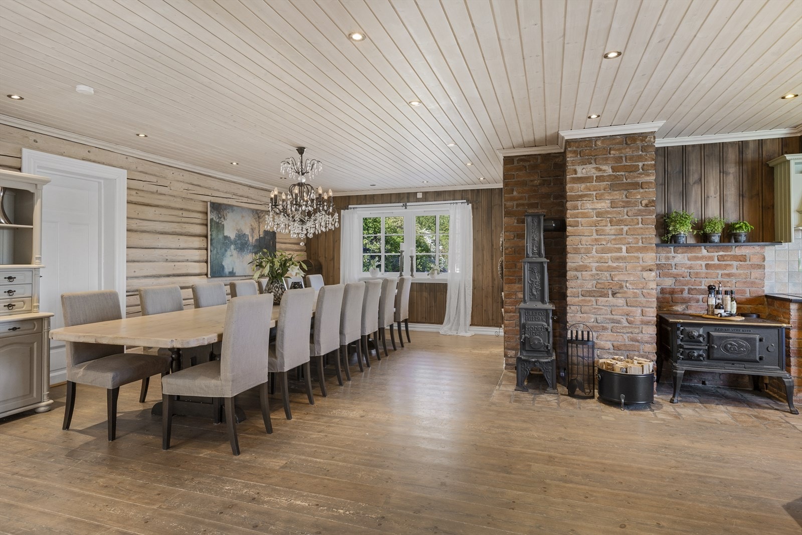 Kjøkken og allrom Galleribilde