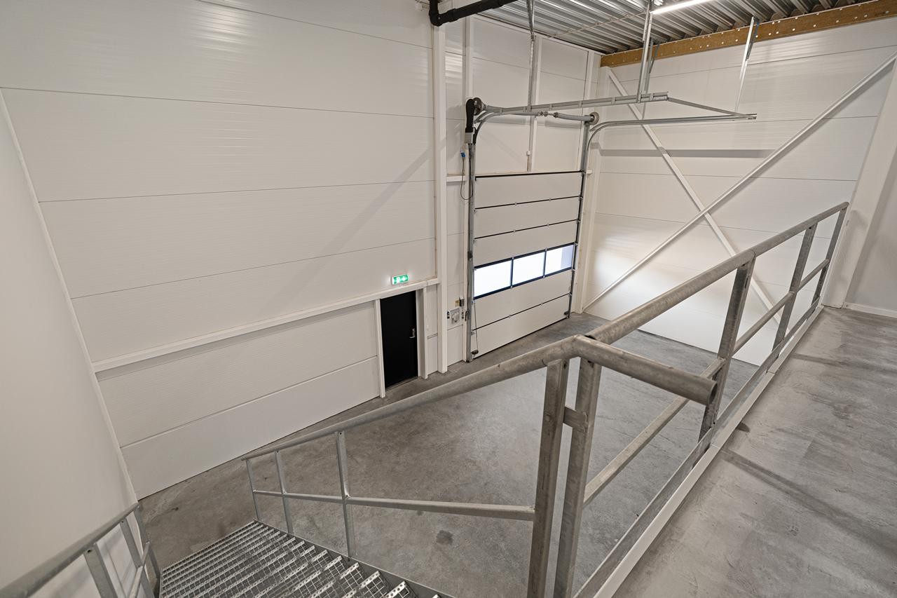 802 Galleribilde
