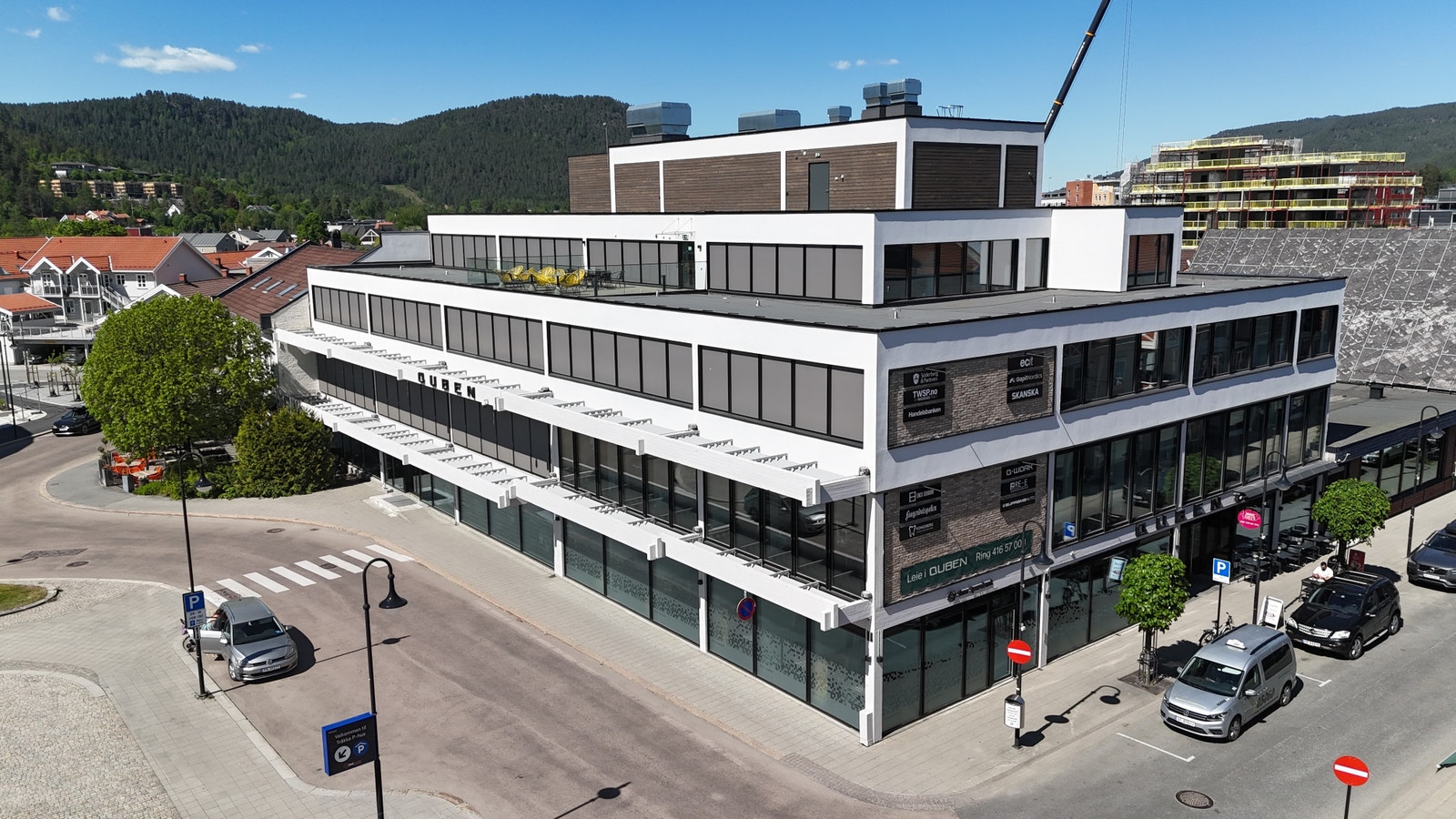 Velkommen til Quben - moderne kontorbygg sentralt i Kongsberg Galleribilde