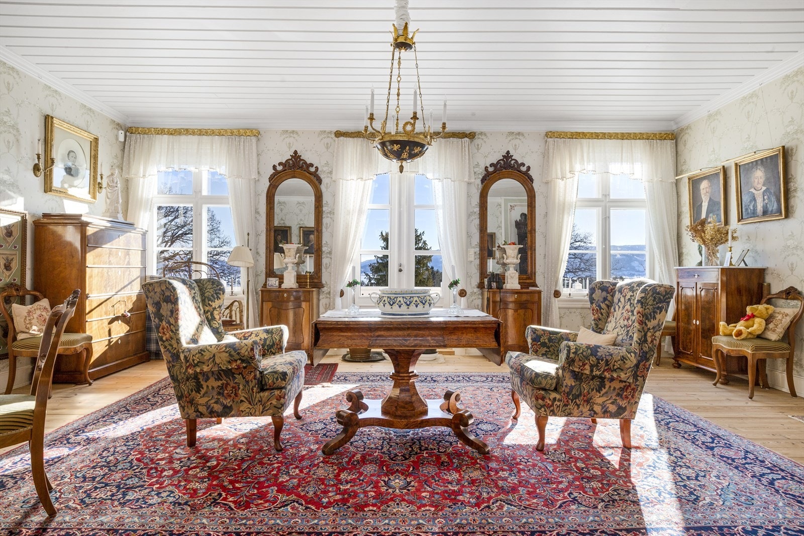 Bygningenes gamle stil er ivaretatt Galleribilde