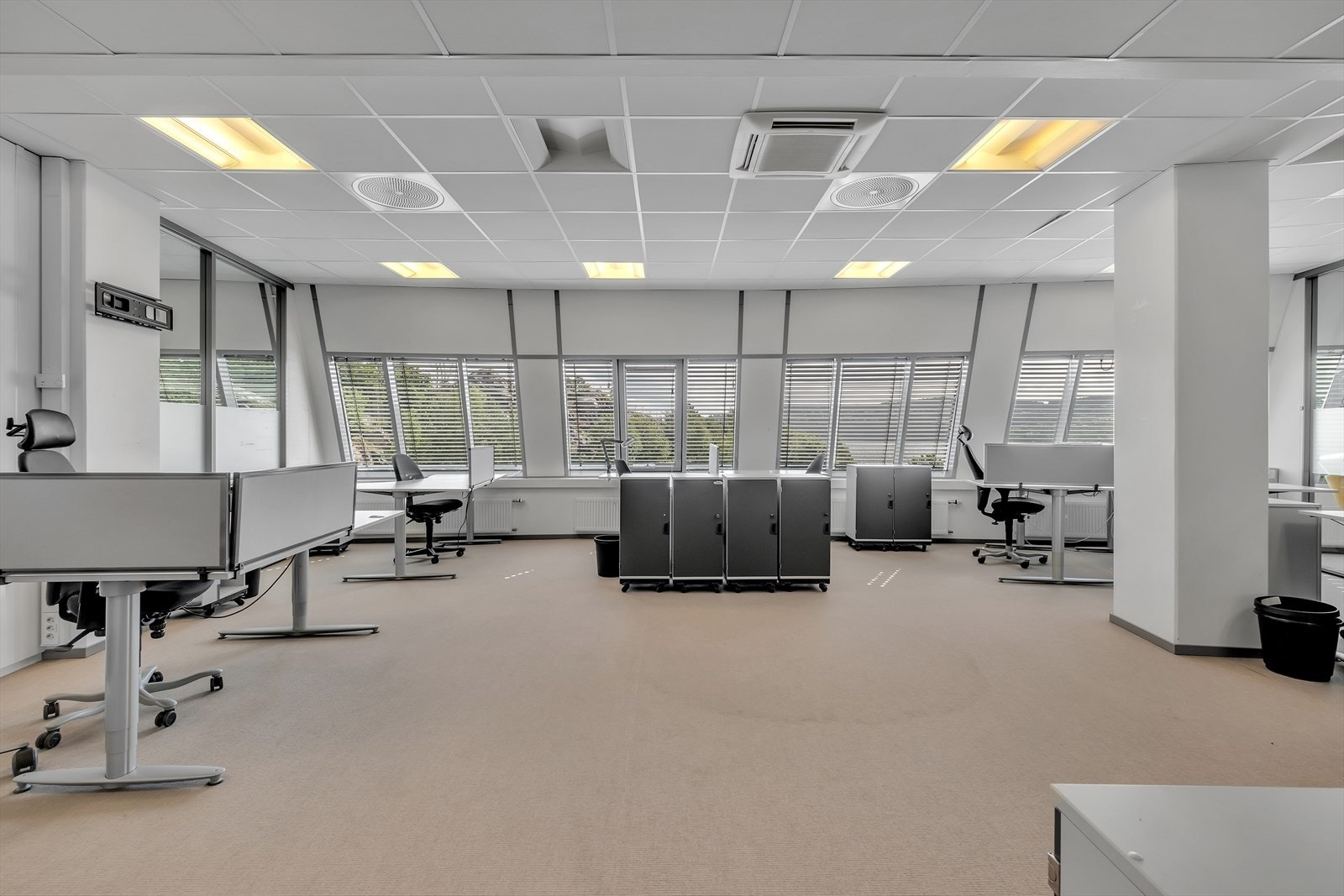 2 etg (479 kvm) Galleribilde