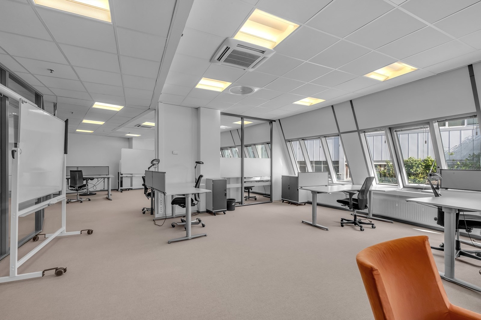 2 etg (479 kvm) Galleribilde