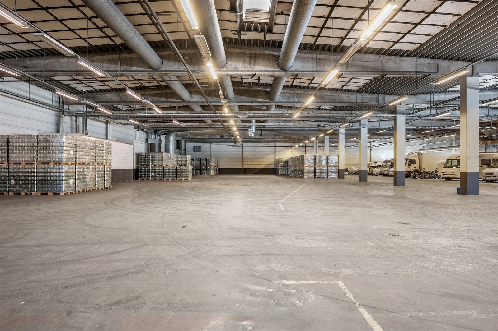 Lager-produksjonshall Galleribilde