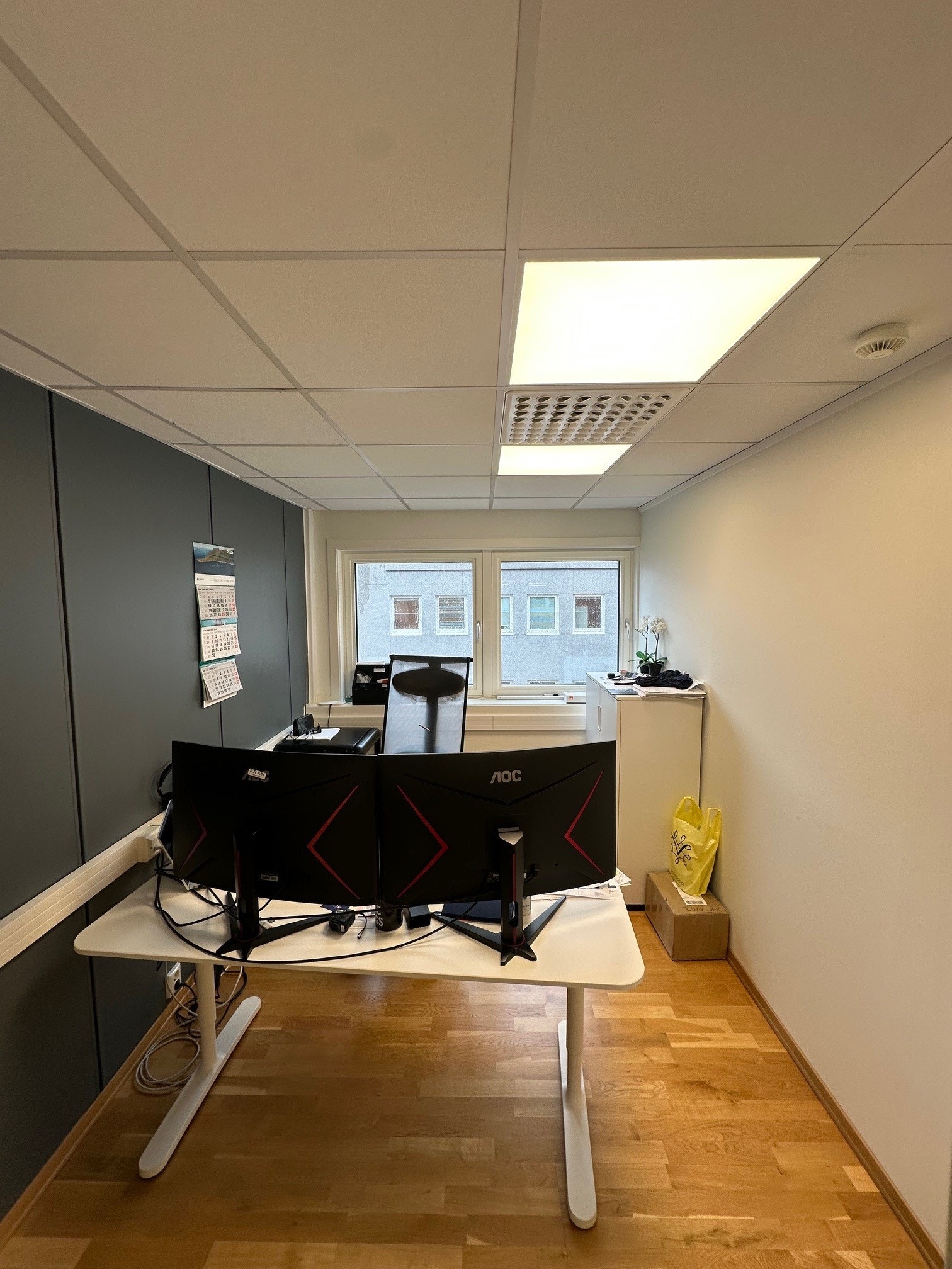 Lite kontor Galleribilde