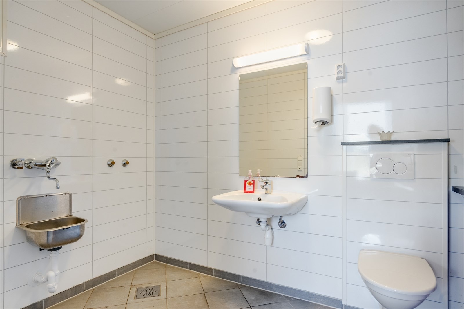 Toalettrom Galleribilde