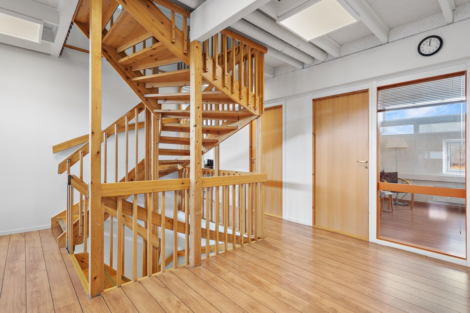 Trapp fra hall Galleribilde