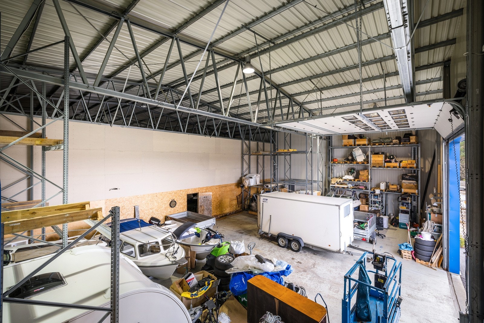 6 meter takhøyde under takstolene Galleribilde