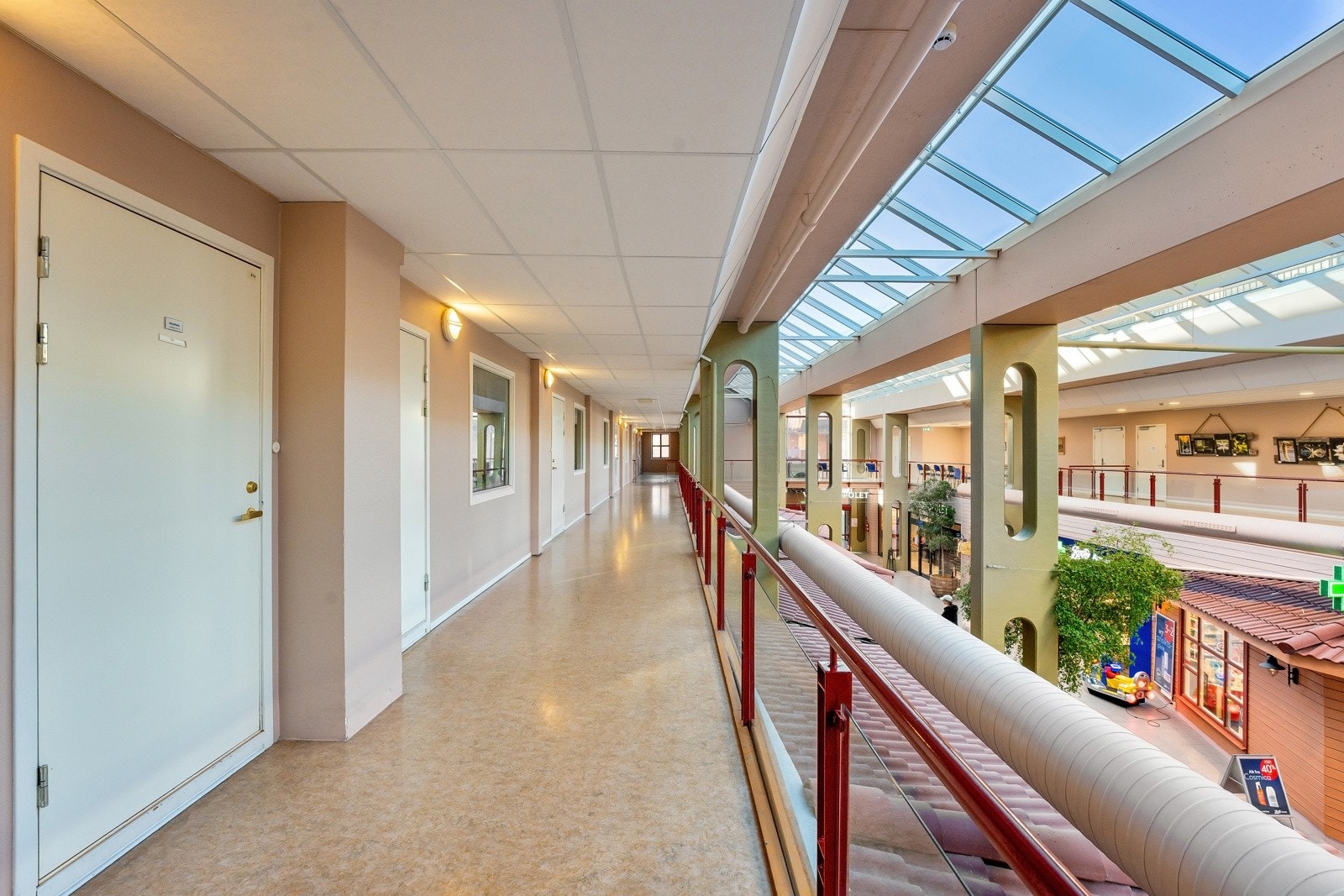 Felles gang til leilighetene i andre etasje. Galleribilde