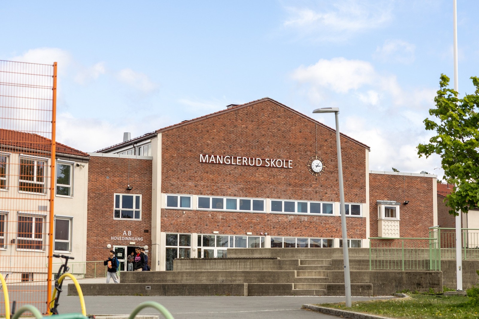 Fra leiligheten har man kort vei til Manglerud skole. Galleribilde