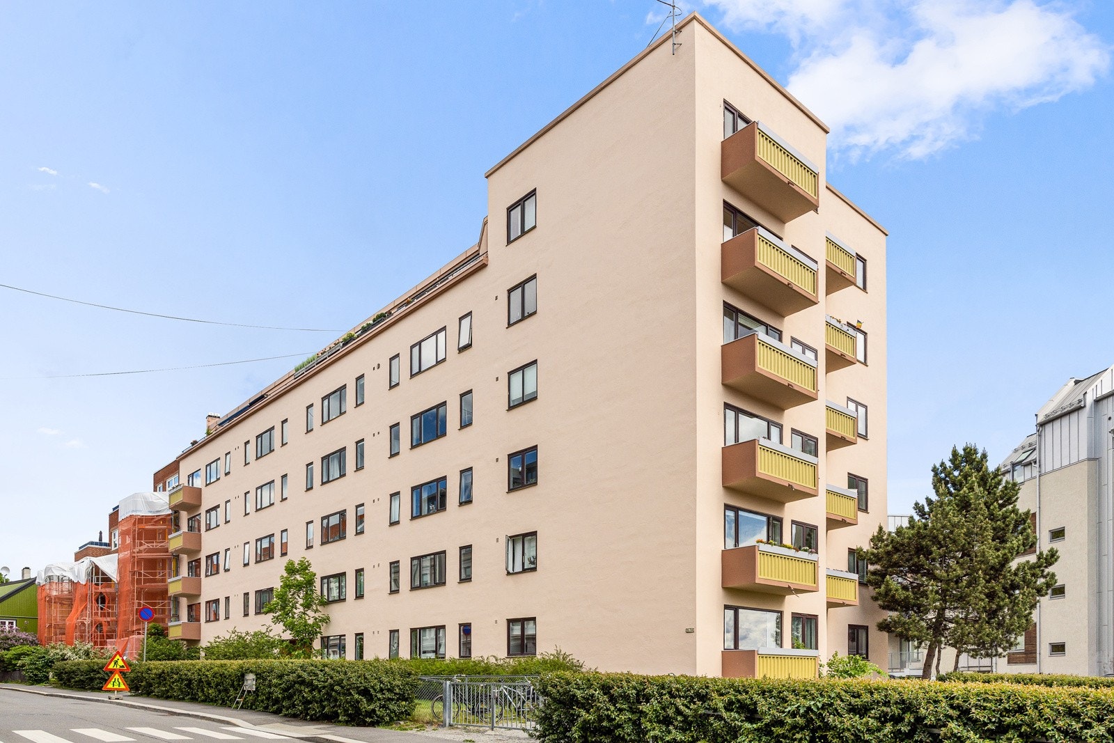 Fasade - velkommen til et hyggelig bomiljø! Galleribilde