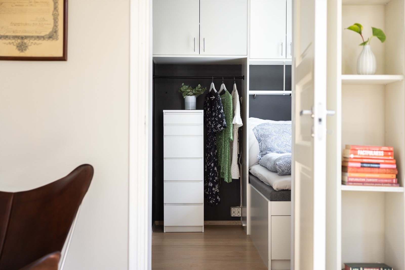 Hovedsoverommet har inngang fra stue. Galleribilde