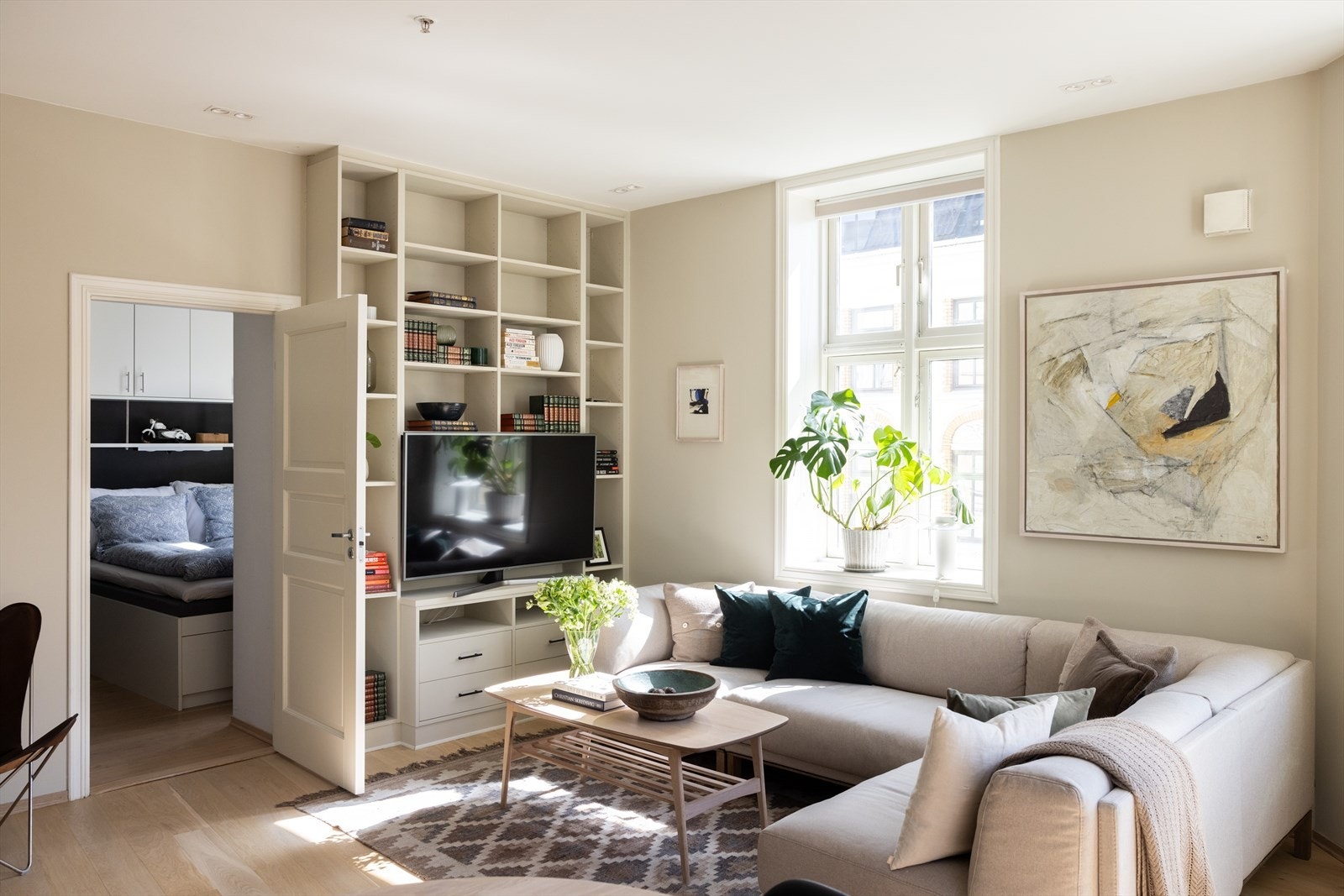 Et perfekt utgangspunkt for å innrede med egne møbler og gjenstander for å skape ditt drømmehjem. Galleribilde