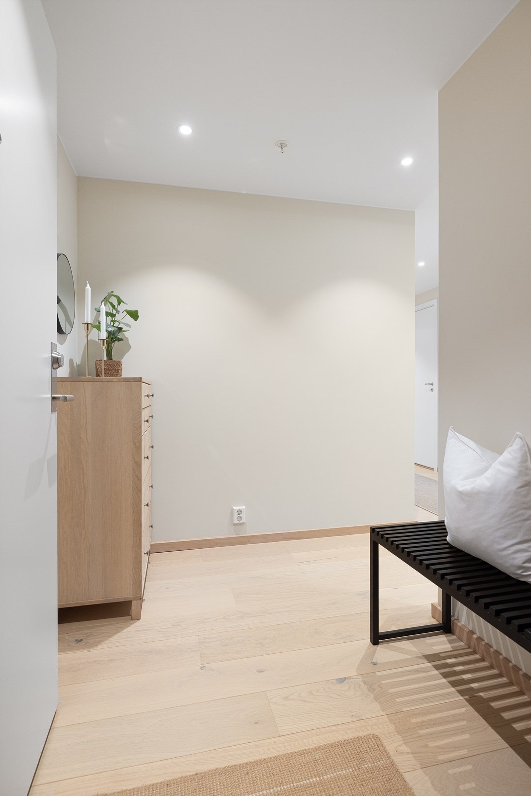 En innbydende entré ønsker deg velkommen inn Galleribilde