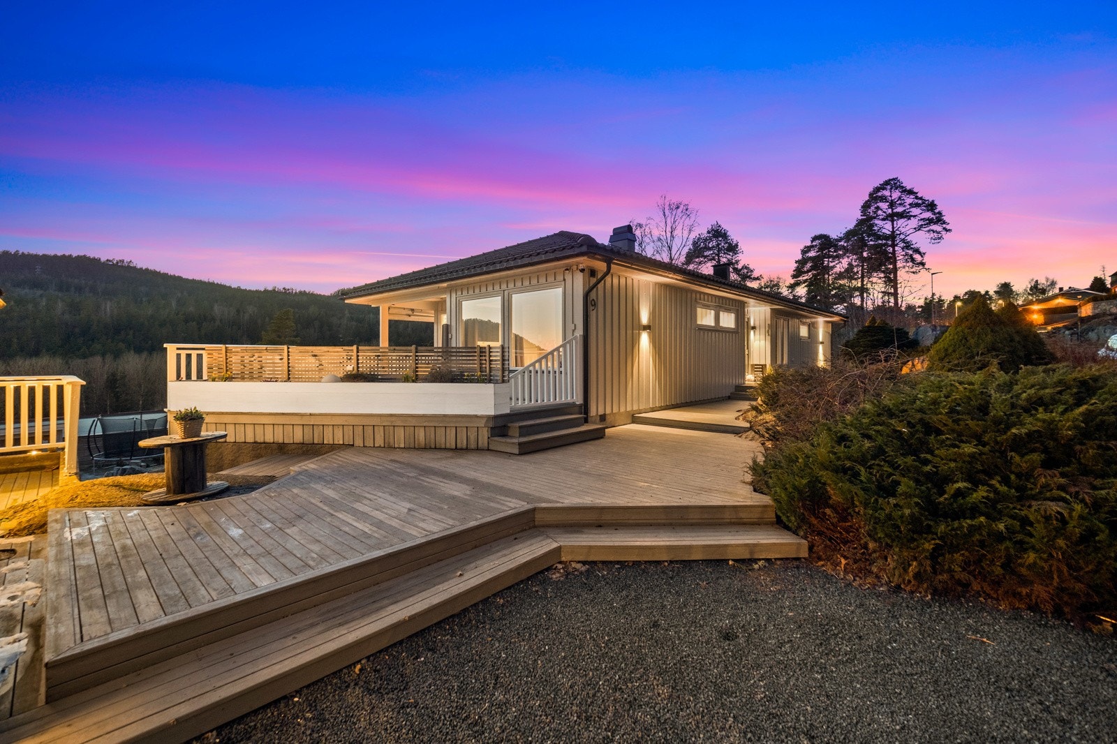 Stemingsbilde kveld Galleribilde