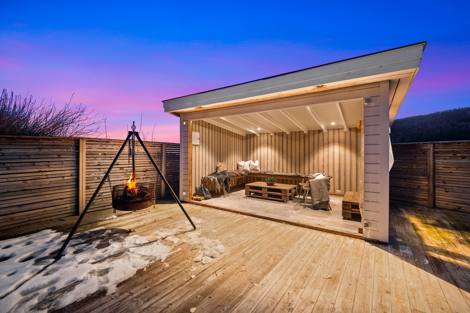 Stemingsbilde kveld Galleribilde