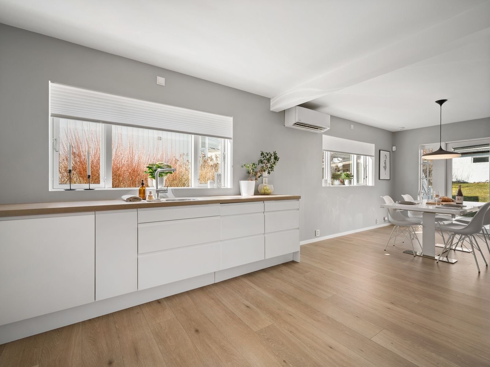 1 etasje: Laminatgulv Romantic Oak fra Pergo Galleribilde