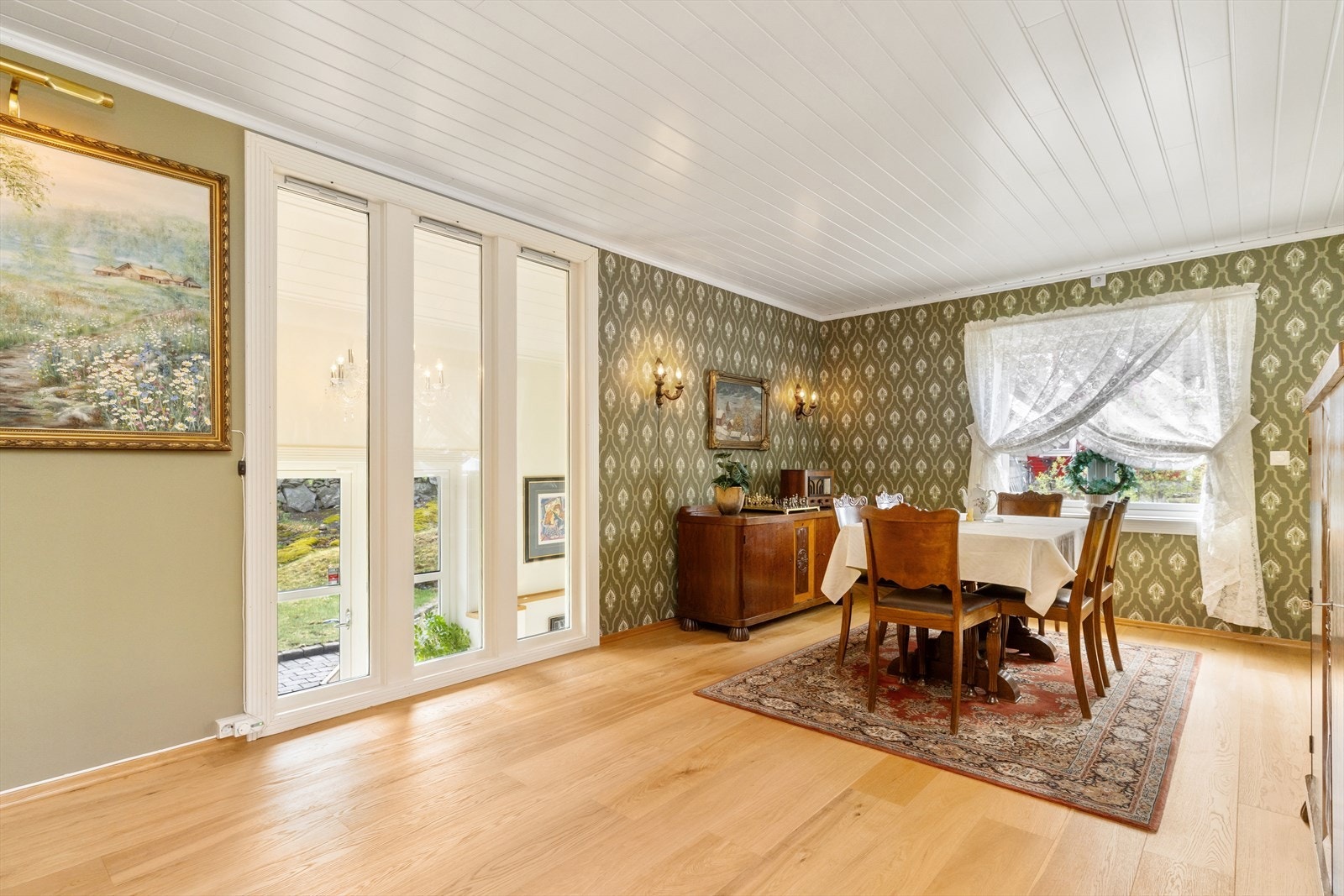 Penstue med god plass til møblering. Galleribilde