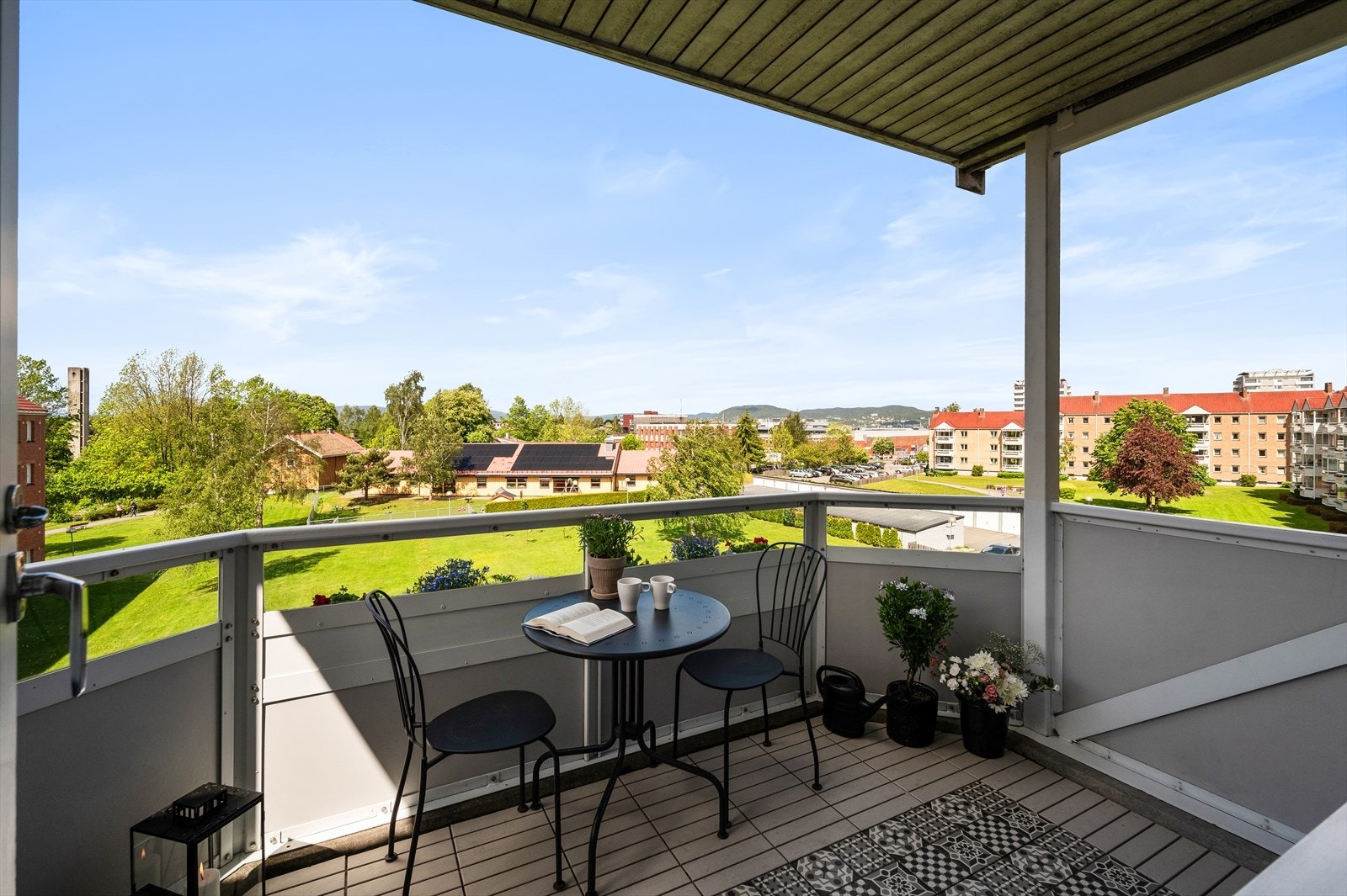 Ingunn Anna Gudjonsdottir v/DNB Eiendom presenterer Våronnveien 4! Galleribilde