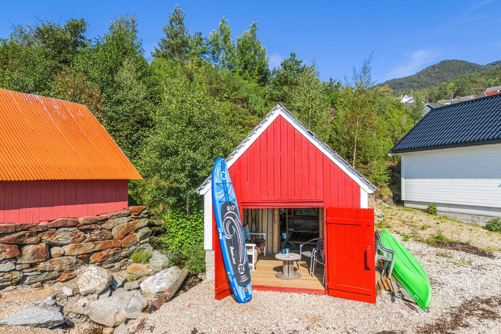 Felles naust Galleribilde