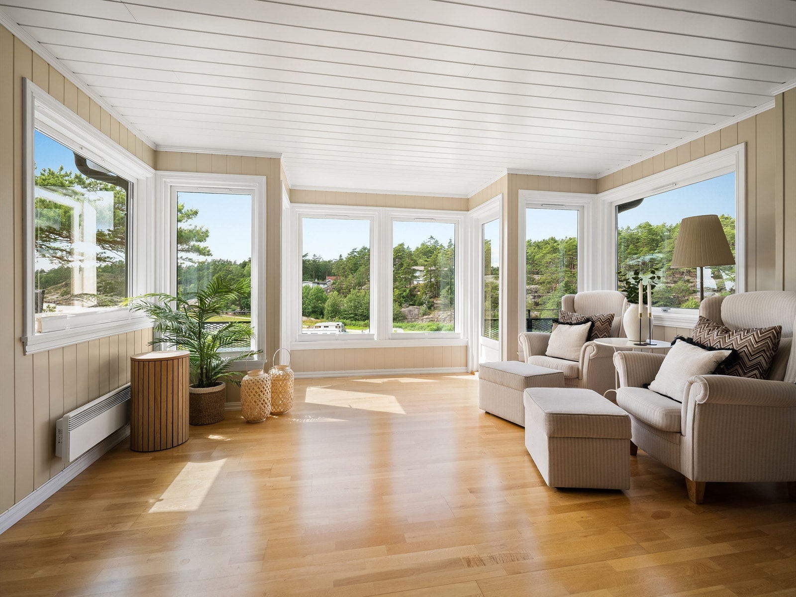 Stuen ble i 2011 utvidet med nytt tilbygg. Galleribilde