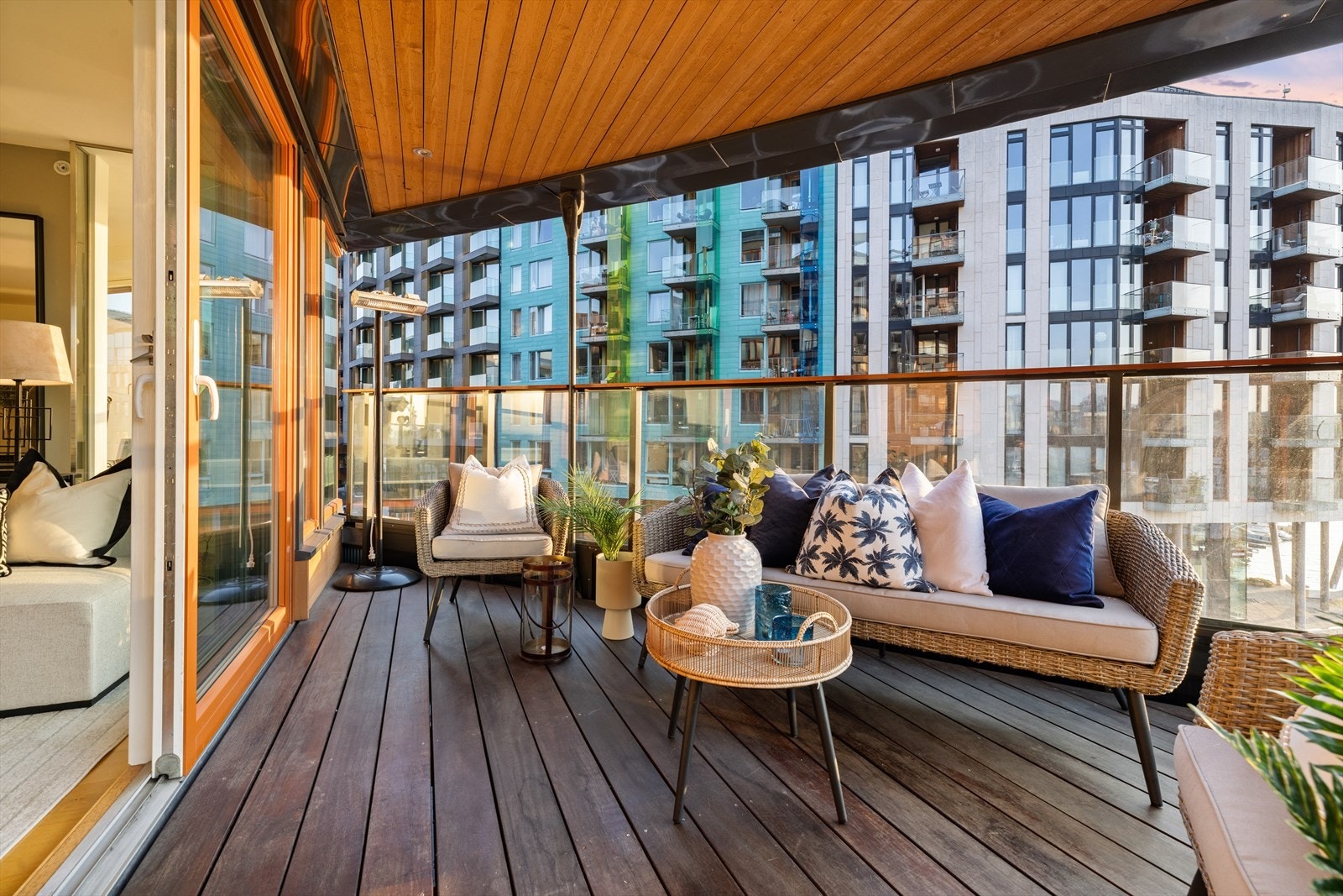 Hyggelig overbygget balkong. Galleribilde