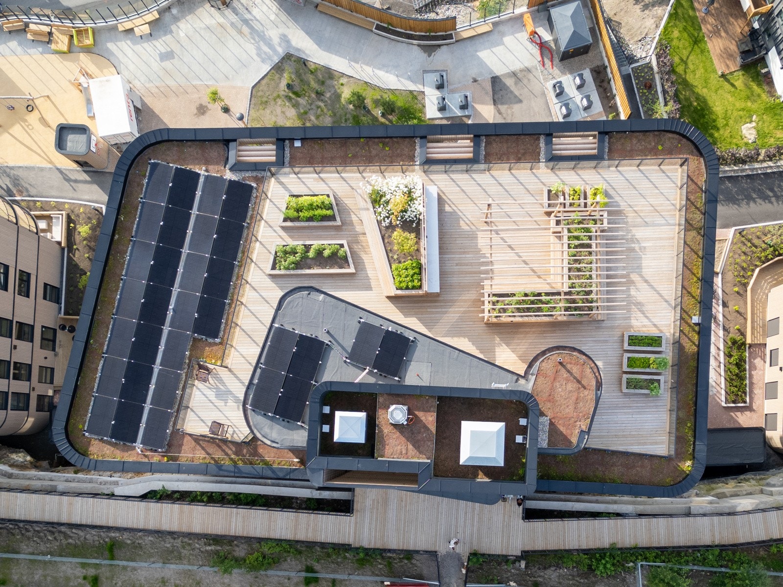 4 flotte takterrasser med gode solfohold og flott utsikt Galleribilde